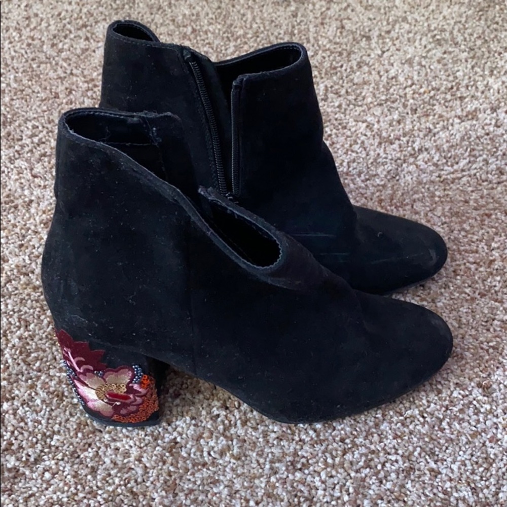Black booties!